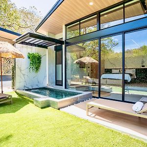 Suite Private Pool